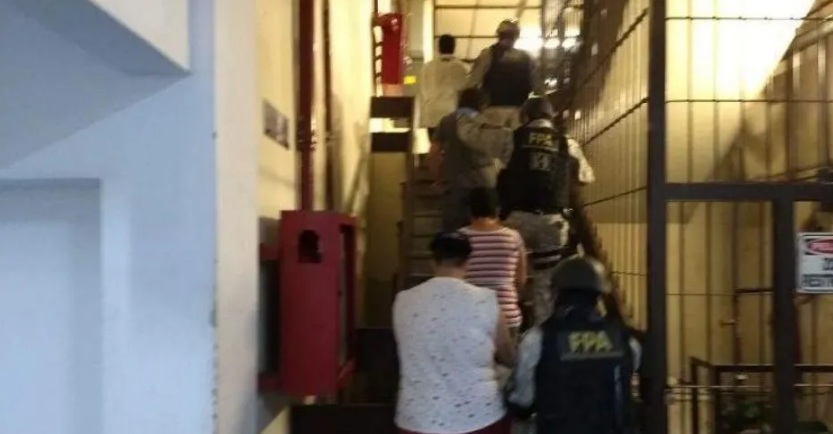 Detenidos por aislamiento