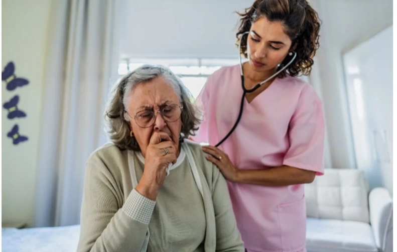 La EPOC afecta tanto a mujeres como a hombres.