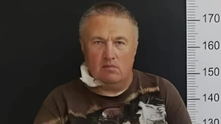 Konstantin Rudnev, líder.