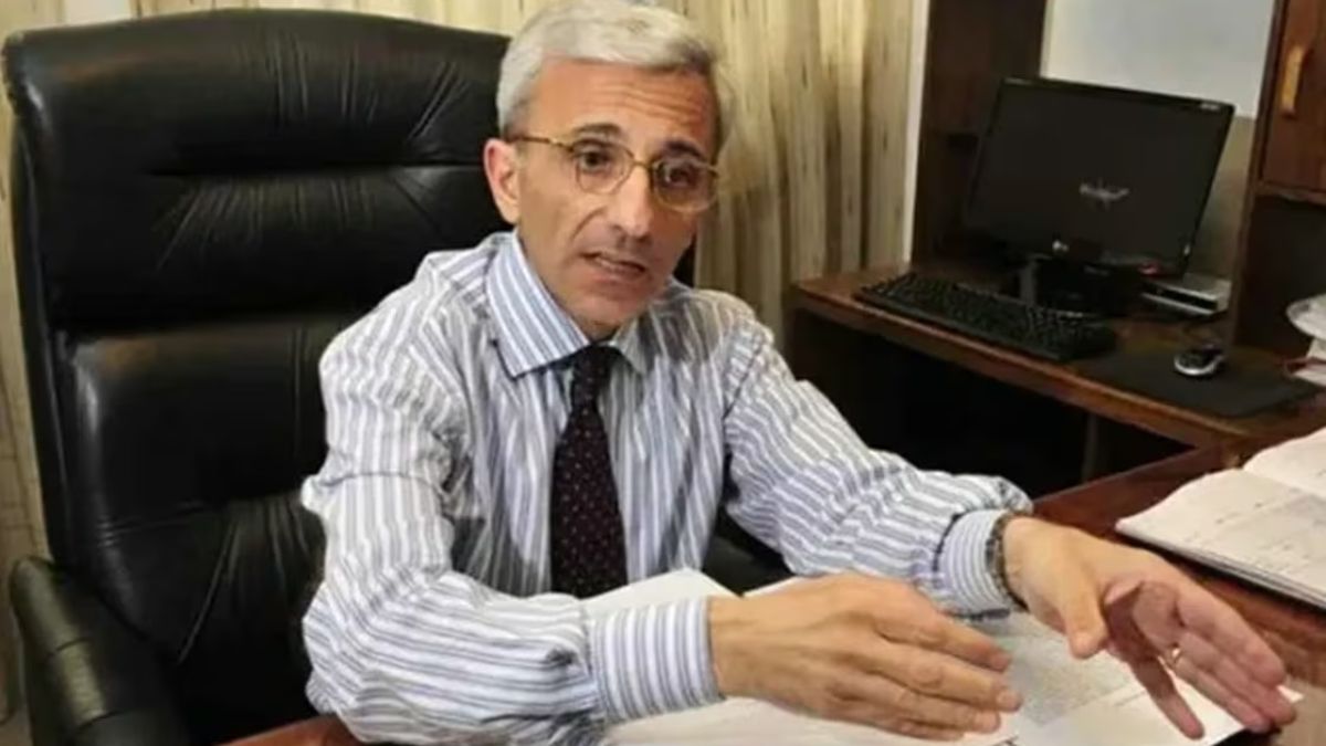 Carlos Nayi - abogado