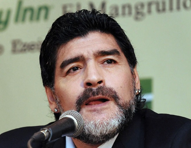 Diego Armando Maradona.