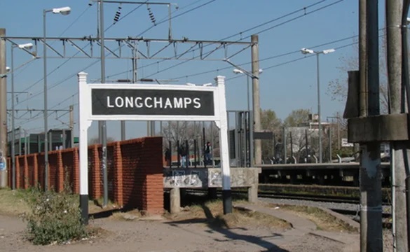 El hecho ocurrió en Longchamps.