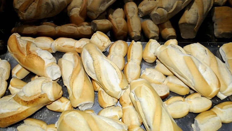 Con el nuevo gobierno, aumentó el precio del pan en Bolivia