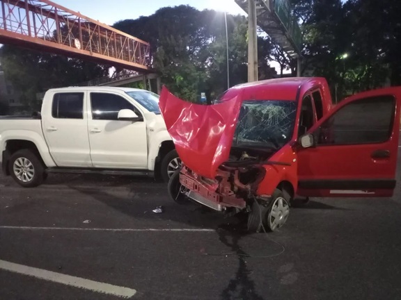 Dos de los vehículos involucrados en el accidente.