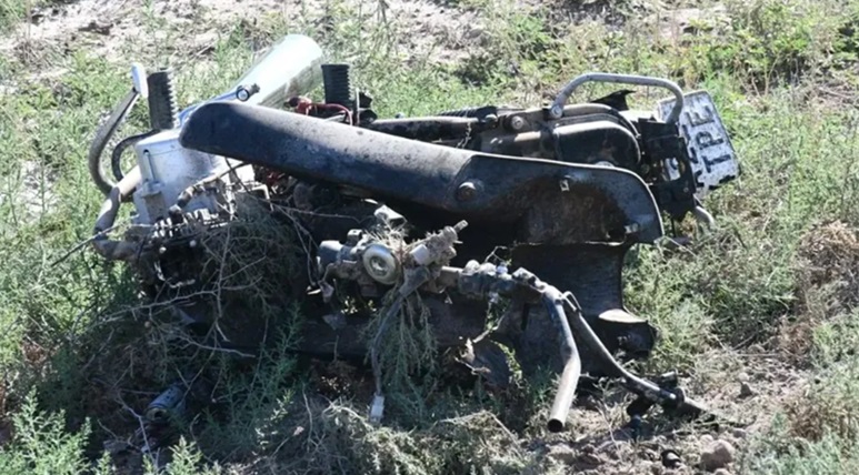LA MOTO QUEDÓ DESTRUÍDA