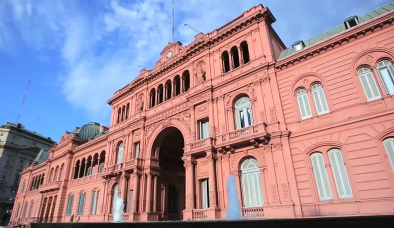 CASA ROSADA