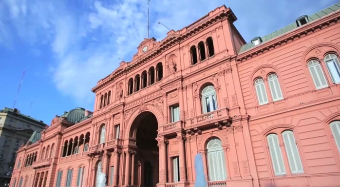 CASA ROSADA