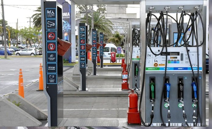 COMBUSTIBLES