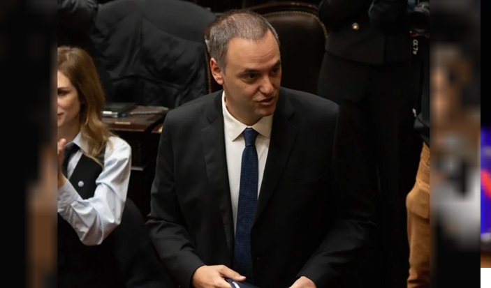 MANUEL ADORNI