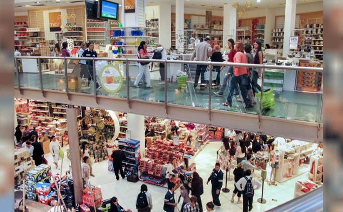 El consumo masivo sigue en caída.