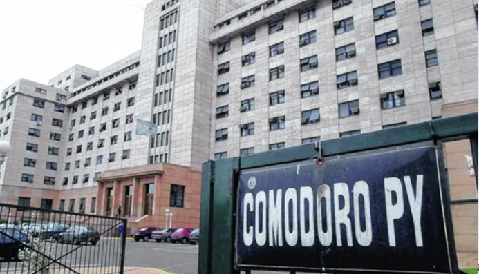 TRIBUNALES DE COMODORO PY