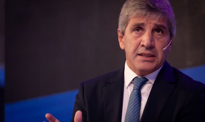 Caputo vuelve al mercado local para buscar financiamiento.