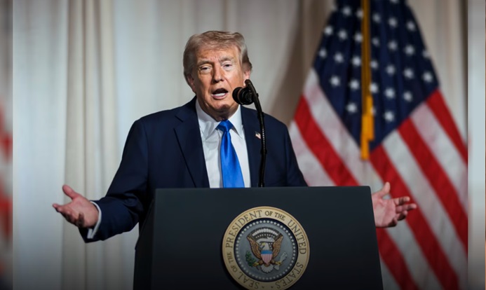 DONALD TRUMP
