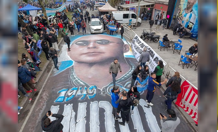 MURAL INDIO SOLARI