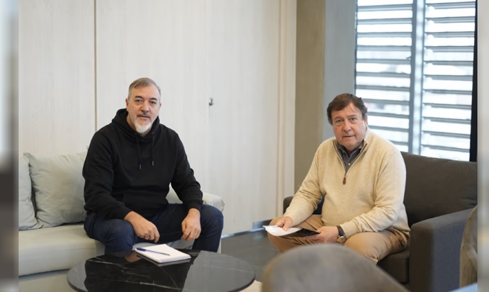 Rodolfo Aguiar y el goberndor Alberto Weretilneck