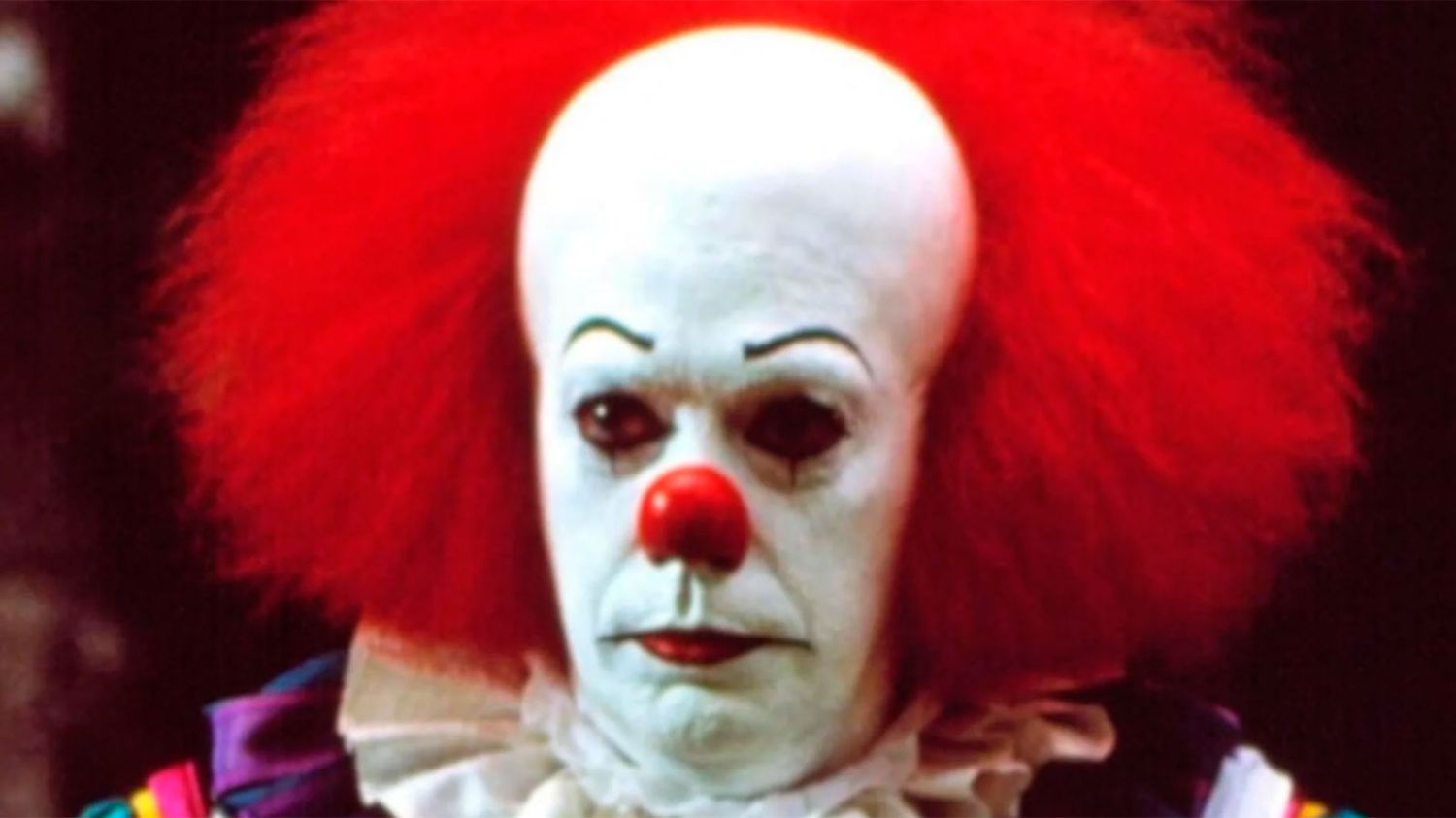 Tim Curry como Pennywise aterroriz&oacute; a toda una generaci&oacute;n.