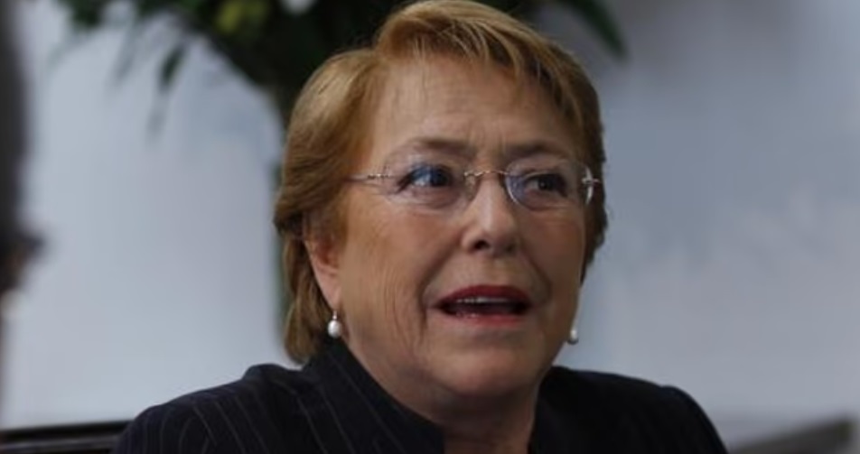 Bachelet bajó su candidatura a la ONU.