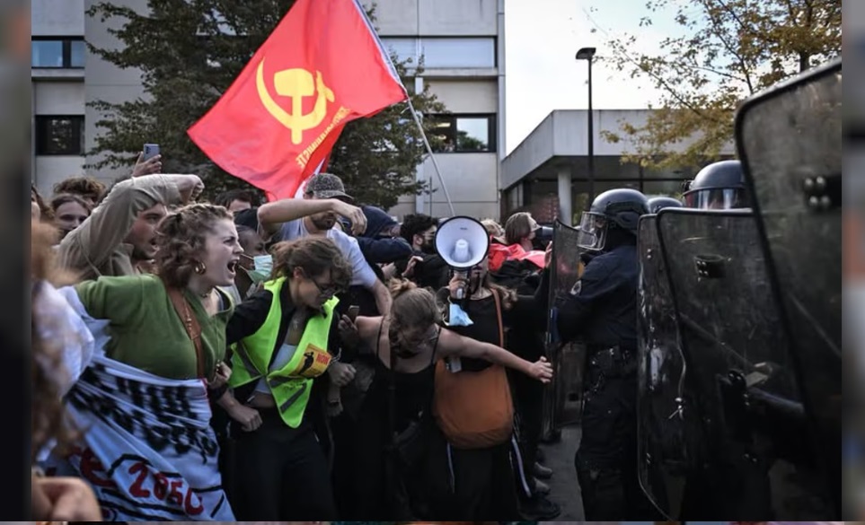 DISTURBIOS EN FRANCIA